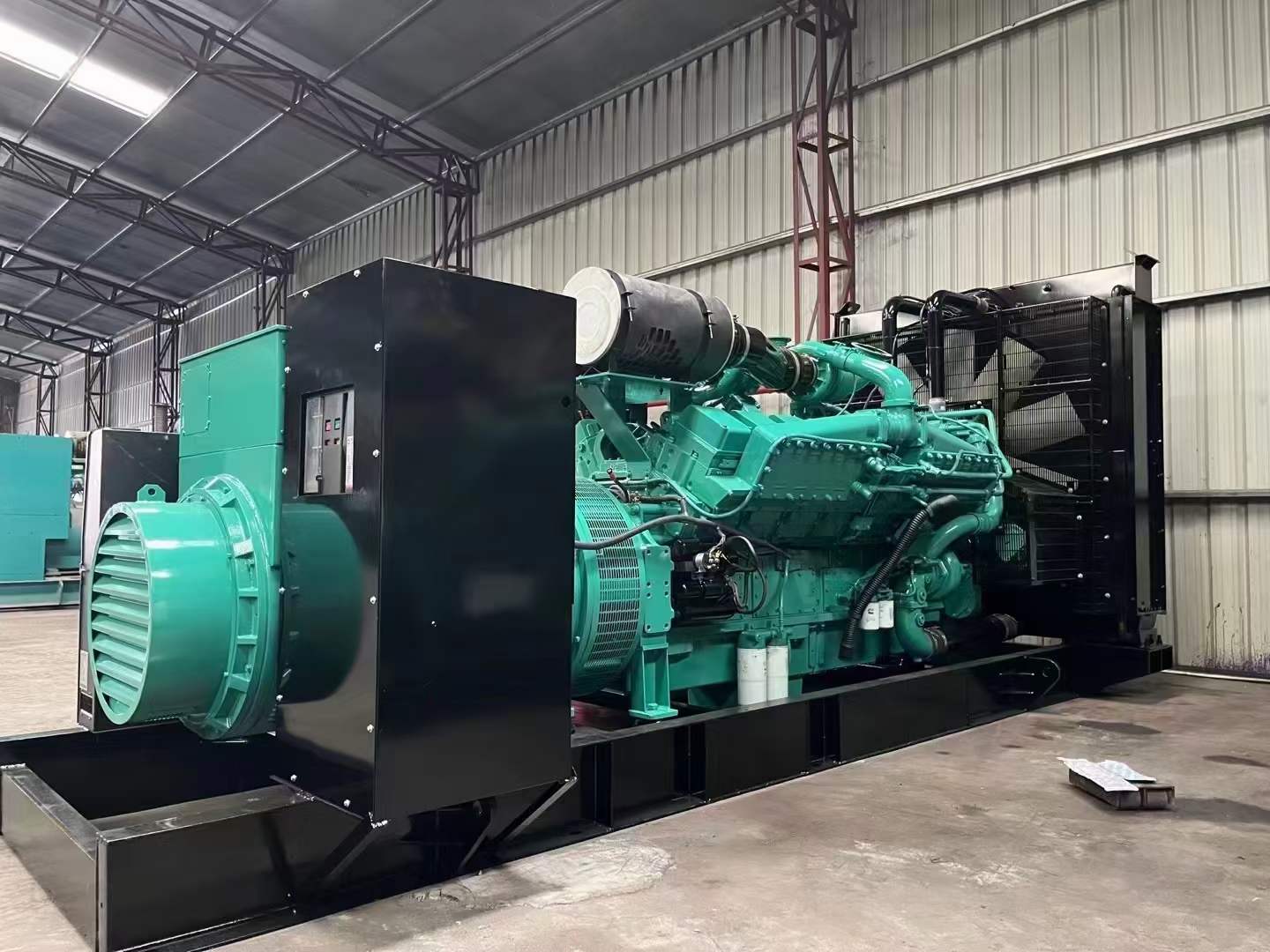 沾益如何降低 800kW 柴油发电机输出电流的波动？