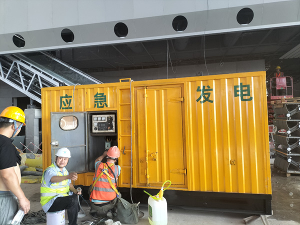 沾益怎样判断空气滤清器是否需要更换？